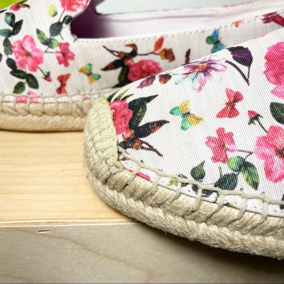 NWT size 7 floral print bohemian pink and white colorful bird flat loafers - Picture 3 of 11